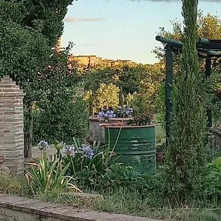 Poderino Κατάλυμα σε φάρμα Cinigiano