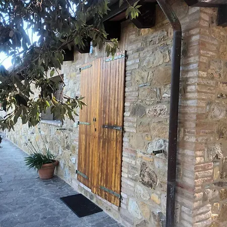 Alojamento de Turismo Rural Poderino Cinigiano